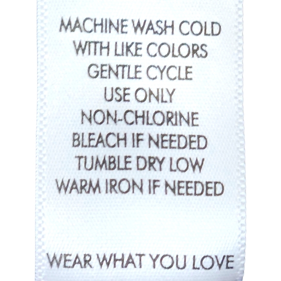 Torrid Black V-Neck Short Sleeve Tee - Picture 14 of 16